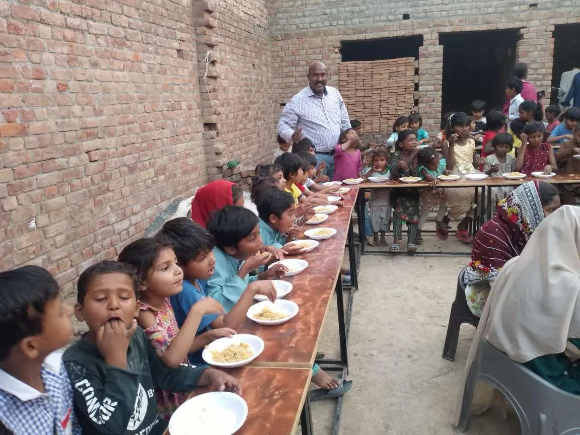 Pakistan community